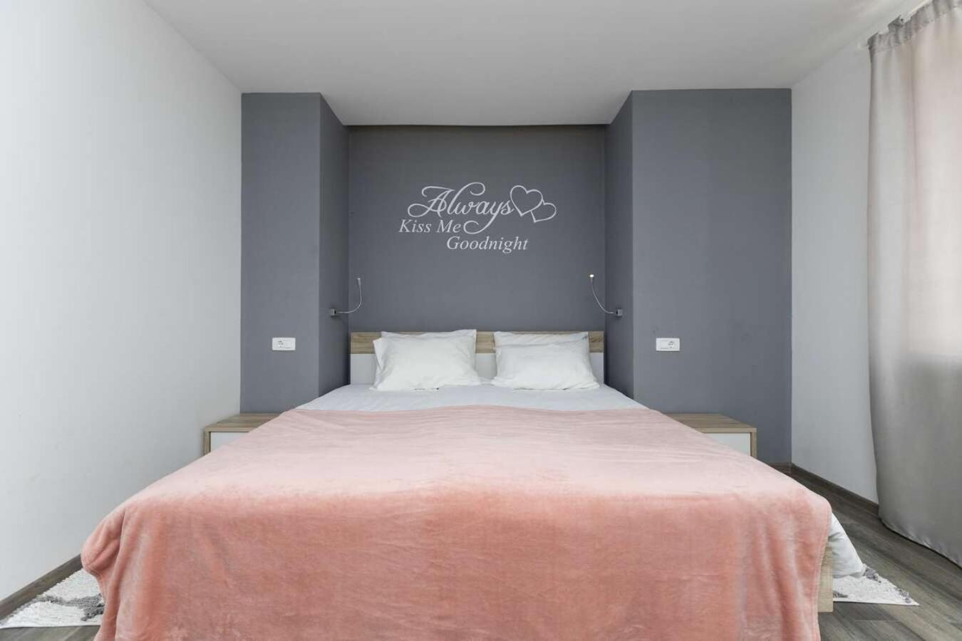 Villa Viscum In Central Istria For 8 Persons With Large Garden - Pet Friendly Pazin Εξωτερικό φωτογραφία