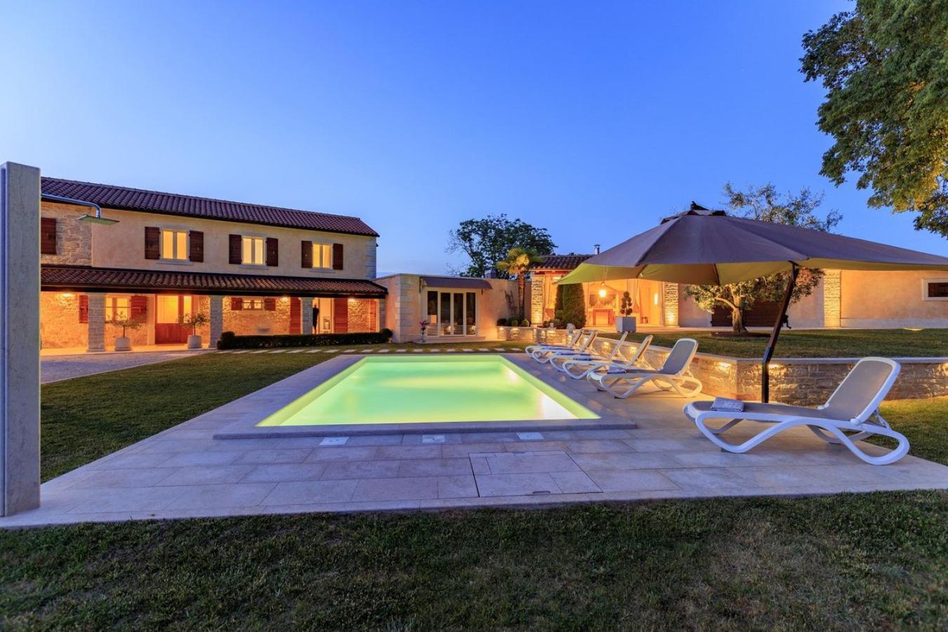 Villa Viscum In Central Istria For 8 Persons With Large Garden - Pet Friendly Pazin Εξωτερικό φωτογραφία